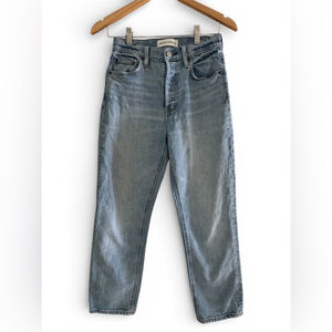 Denim Forum Organic Cotton Straight Leg Jeans Light Wash Size 26